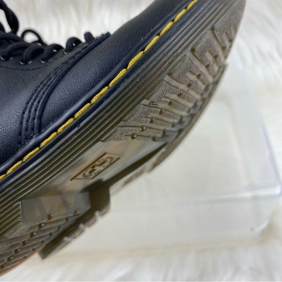 DR.MARTENS BOOTS - Picture 9 of 12